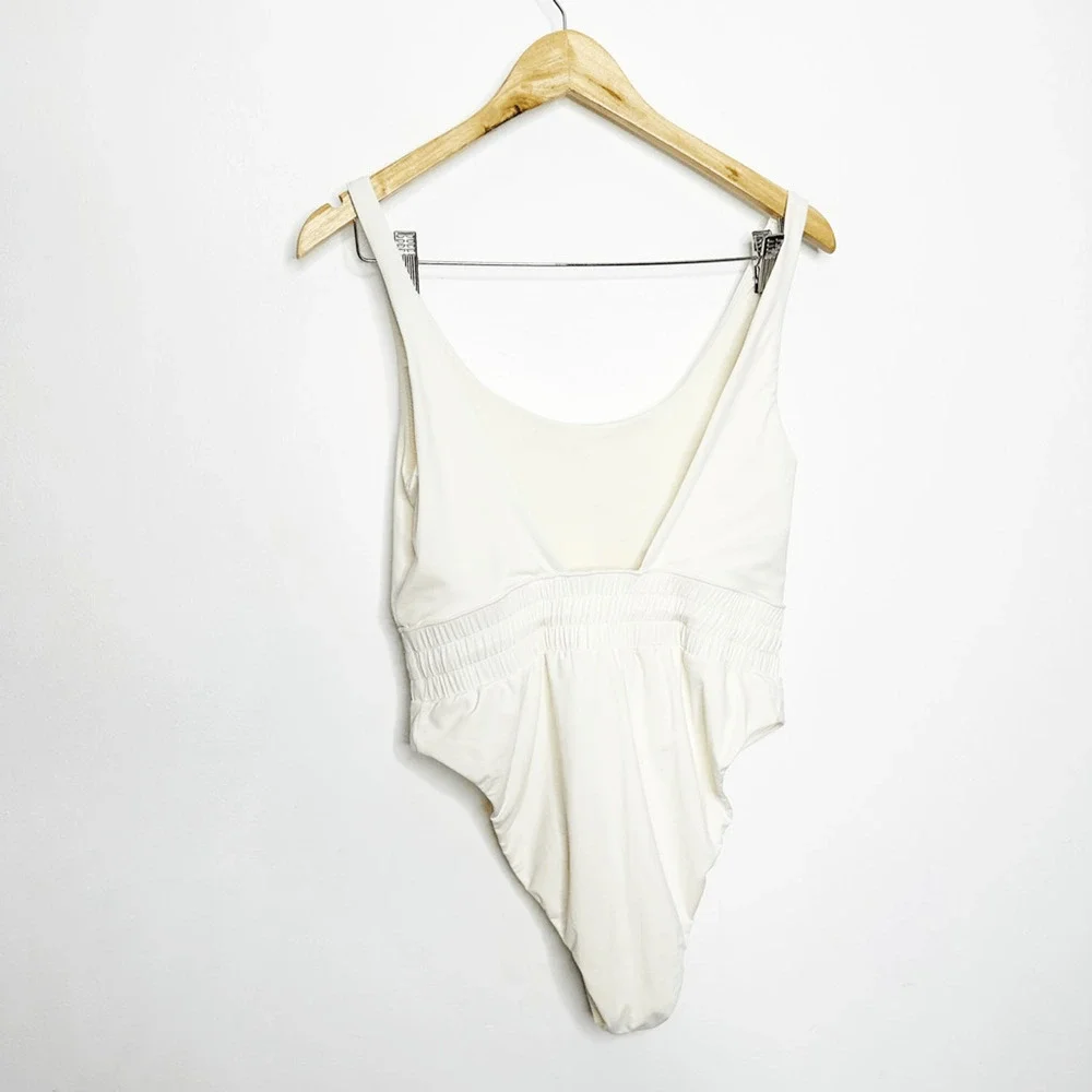 Good American Waist Framer One Piece Swimsuit ivory cheeky womens 3 L XL